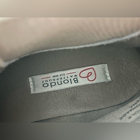 Women's Tan Ankle Boots - Picture 9 of 14